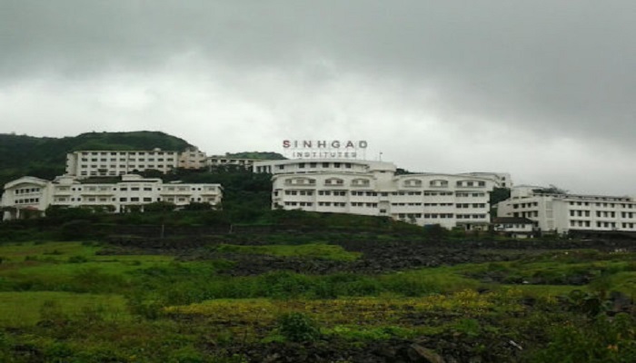 पुण्यातल्या प्रसिद्ध सिंहगड इन्स्टिट्यूटवर सीबीआयचे छापे पुण्यातल्या प्रसिद्ध सिंहगड इन्स्टिट्यूटवर सीबीआयचे छापे