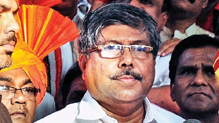शेतकऱ्यांच्या नावाने कोण सरकारला-मेल-एसएमएस पाठवतंय? शेतकऱ्यांच्या नावाने कोण सरकारला-मेल-एसएमएस पाठवतंय?