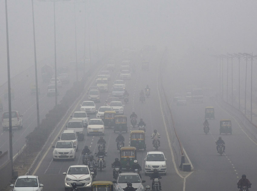 Due to smog the visibility early in the morning remained low causing problem in movement of traffic. Due to smog the visibility early in the morning remained low causing problem in movement of traffic.