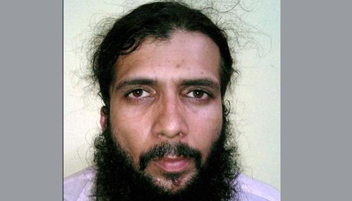 यासीन भटकळला सोडविण्यासाठी विमान अपहरणाची शक्यता? यासीन भटकळला सोडविण्यासाठी विमान अपहरणाची शक्यता?