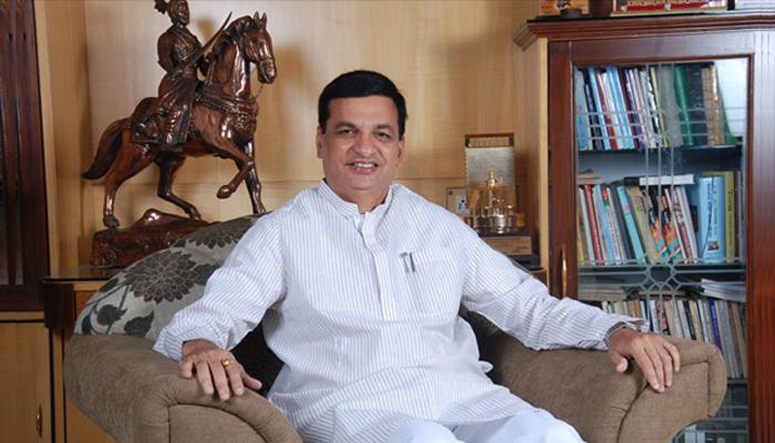 पुन्हा शाई फेक... आता टार्गेट बाळासाहेब थोरात पुन्हा शाई फेक... आता टार्गेट बाळासाहेब थोरात