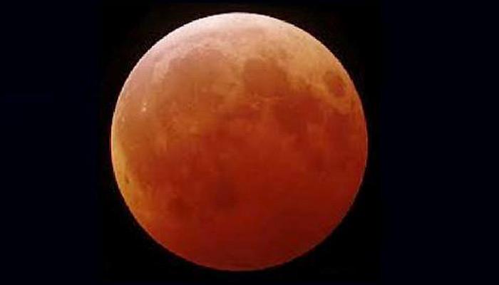 आज चंद्र दिसणार सूर्यासारखा लाल! आज चंद्र दिसणार सूर्यासारखा लाल!