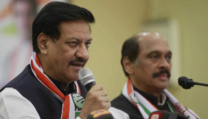 'फडणवीस विश्वासदर्शक ठराव सिद्ध करू शकले नाहीत' - काँग्रेस 'फडणवीस विश्वासदर्शक ठराव सिद्ध करू शकले नाहीत' - काँग्रेस