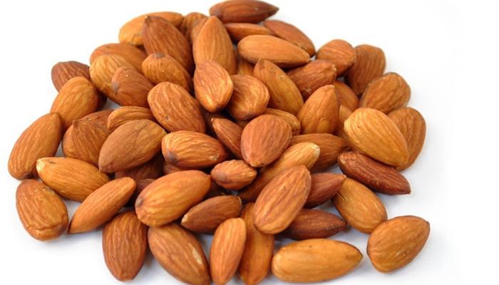 प्रत्येक ऋतूत उपयुक्त बदाम! प्रत्येक ऋतूत उपयुक्त बदाम!