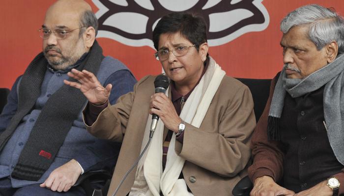 भाजपने किरण बेदी यांना बळीचा बकरा बनवला - आप भाजपने किरण बेदी यांना बळीचा बकरा बनवला - आप
