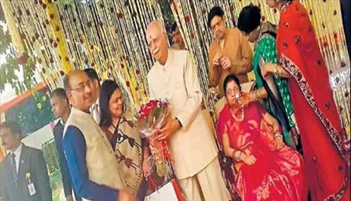 अडवाणींचा पन्नास वर्षानंतर पुन्हा एकदा विवाह अडवाणींचा पन्नास वर्षानंतर पुन्हा एकदा विवाह