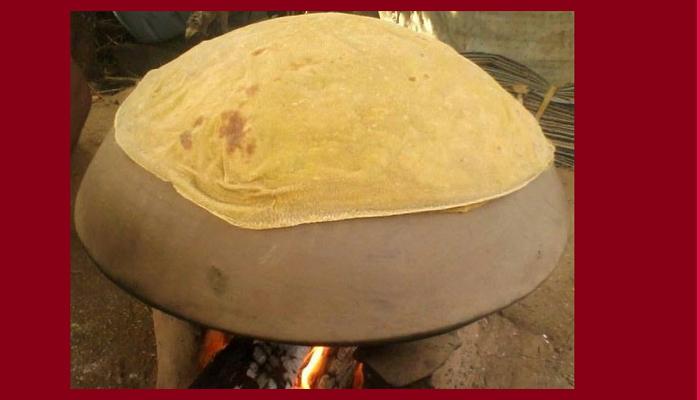 खान्देशात 'आखाजी' सणाचा उत्साह खान्देशात 'आखाजी' सणाचा उत्साह