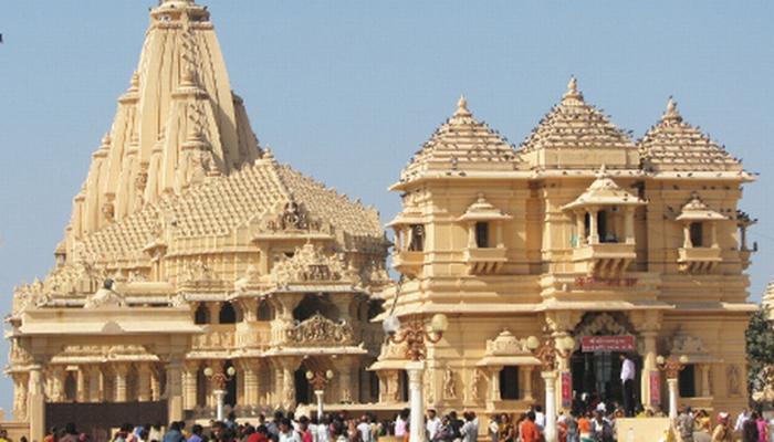 बिगर हिंदूंना सोमनाथ मंदिरात परवानगीशिवाय प्रवेश नाही बिगर हिंदूंना सोमनाथ मंदिरात परवानगीशिवाय प्रवेश नाही