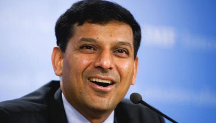 अवघं जगच महामंदीच्या उंबरठ्यावर - रघुराम राजन अवघं जगच महामंदीच्या उंबरठ्यावर - रघुराम राजन