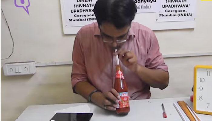 मुंबईच्या दिनेशचा अनोखा वर्ल्ड रेकॉर्ड! मुंबईच्या दिनेशचा अनोखा वर्ल्ड रेकॉर्ड!