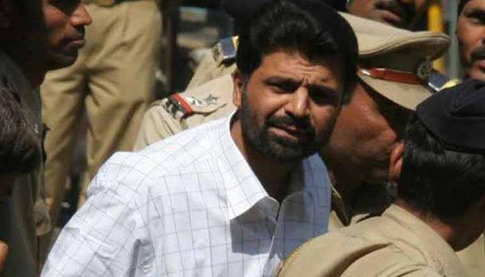'ते' बेचैन आठ तास... आणि याकूबची जगण्याची व्यर्थ धडपड! 'ते' बेचैन आठ तास... आणि याकूबची जगण्याची व्यर्थ धडपड!