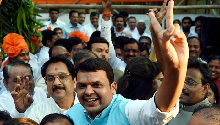 अधिवेशनचा शेवटचा दिवस... कोण येणार बॅकफूटवर? अधिवेशनचा शेवटचा दिवस... कोण येणार बॅकफूटवर?