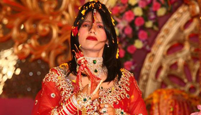 मुंबई पोलिसांकडून 'राधे माँ'ला समन्स मुंबई पोलिसांकडून 'राधे माँ'ला समन्स