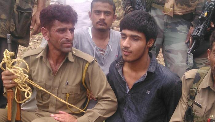 ... म्हणून झाडाला लाल कपडा बांधतात पाकिस्तानी दहशतवादी ... म्हणून झाडाला लाल कपडा बांधतात पाकिस्तानी दहशतवादी