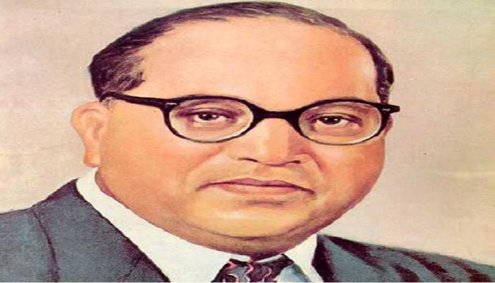 महापरिनिर्वाणदिनानिमित्त चैत्यभूमीवर लोटला महासागर महापरिनिर्वाणदिनानिमित्त चैत्यभूमीवर लोटला महासागर