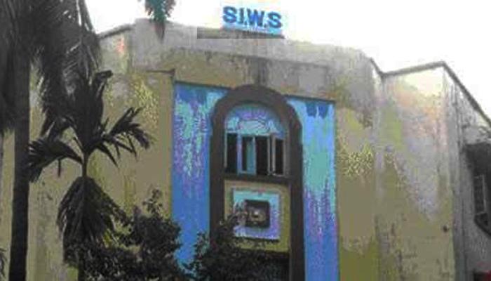 टवाळखोरीला कंटाळून SIWS च्या विद्यार्थीनीची आत्महत्या टवाळखोरीला कंटाळून SIWS च्या विद्यार्थीनीची आत्महत्या