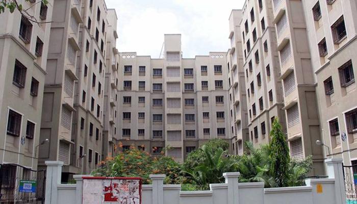 सीएम कोट्यातून घरं लाटणाऱ्यांचे धाबे दणाणले! सीएम कोट्यातून घरं लाटणाऱ्यांचे धाबे दणाणले!