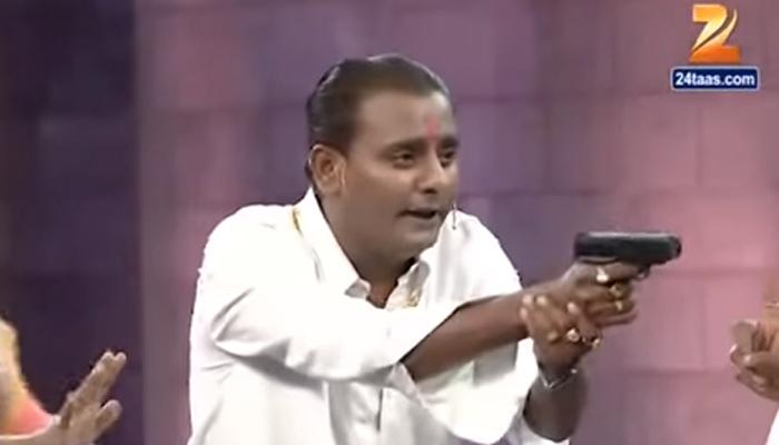 सागर कारंडे वास्तवमधील रघूच्या भूमिकेत सागर कारंडे वास्तवमधील रघूच्या भूमिकेत