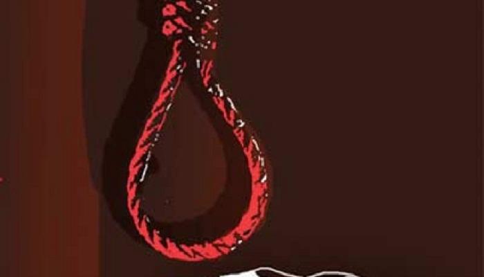 सांगलीत एकाच कुटुंबातील चौघांची आत्महत्या सांगलीत एकाच कुटुंबातील चौघांची आत्महत्या