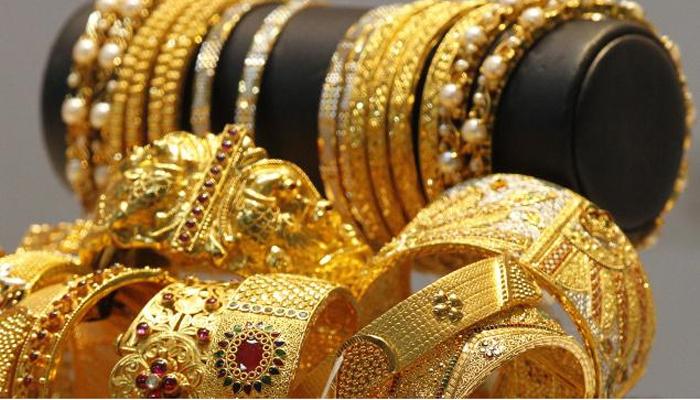 एक नजर सोन्या-चांदीच्या किंमतींवर... एक नजर सोन्या-चांदीच्या किंमतींवर...
