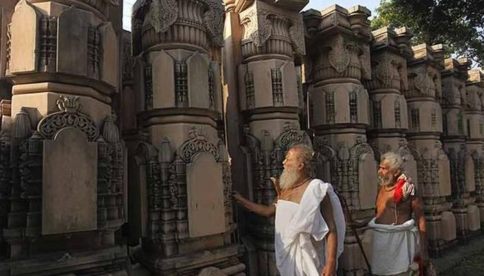 'अयोध्येतल्या 'त्या' जागेवर मिळाले होते हिंदू मंदिराचे अवशेष' 'अयोध्येतल्या 'त्या' जागेवर मिळाले होते हिंदू मंदिराचे अवशेष'