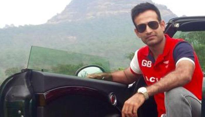 इरफानचा पत्नी सोबतचा सेल्फी ठरला 'फिरकी'चा मानकरी इरफानचा पत्नी सोबतचा सेल्फी ठरला 'फिरकी'चा मानकरी