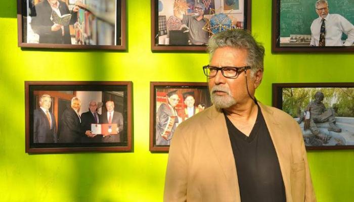 विक्रम गोखलेंनी घेतली निवृत्ती विक्रम गोखलेंनी घेतली निवृत्ती