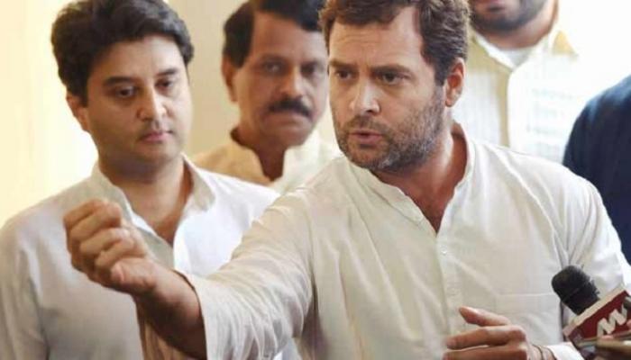 पंतप्रधानांनी देवनार साफ करुन दाखवावे : राहुल पंतप्रधानांनी देवनार साफ करुन दाखवावे : राहुल