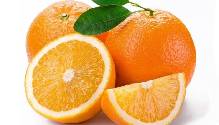 उन्हाळ्यात संत्री-मोसंबी खाण्याचे सहा फायदे उन्हाळ्यात संत्री-मोसंबी खाण्याचे सहा फायदे