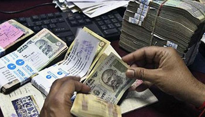खुशखबर! कॉन्ट्रॅक्टवर काम करणाऱ्या कामगारांची पगार वाढ खुशखबर! कॉन्ट्रॅक्टवर काम करणाऱ्या कामगारांची पगार वाढ