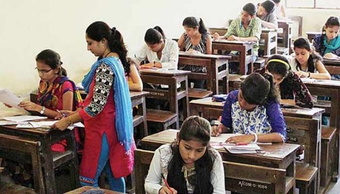 'नीट' तिढा सुटणार ? 'नीट' तिढा सुटणार ?