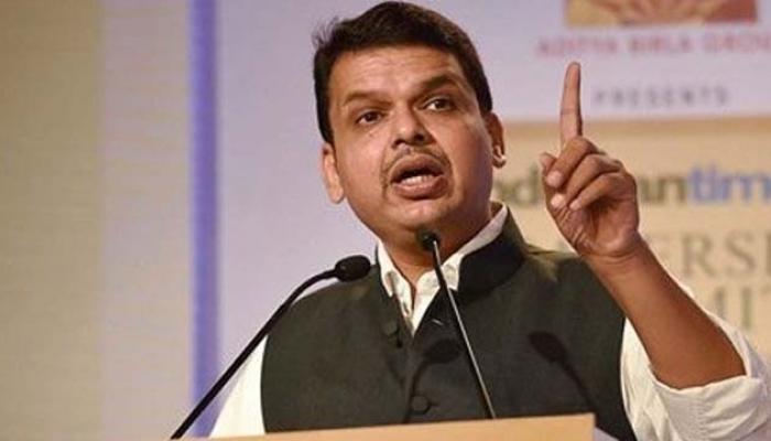 पावसाळ्यात लोकल सेवा ठप्प होता कामा नये - मुख्यमंत्री पावसाळ्यात लोकल सेवा ठप्प होता कामा नये - मुख्यमंत्री