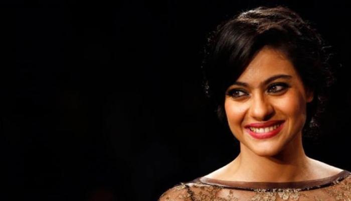 OMG ! अभिनेत्री काजोलने बाथरुममधून बाहेर पडताना फोटा काढला आणि केला पोस्ट OMG ! अभिनेत्री काजोलने बाथरुममधून बाहेर पडताना फोटा काढला आणि केला पोस्ट