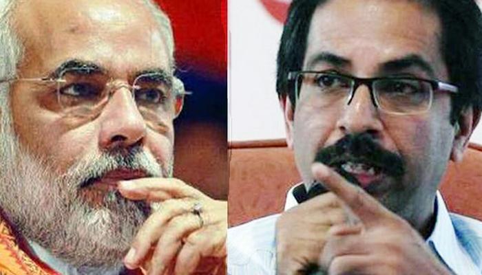 त्यांना देशभक्ती नव्याने शिकवावी लागेल, मोदींना उद्धव यांचा टोला त्यांना देशभक्ती नव्याने शिकवावी लागेल, मोदींना उद्धव यांचा टोला