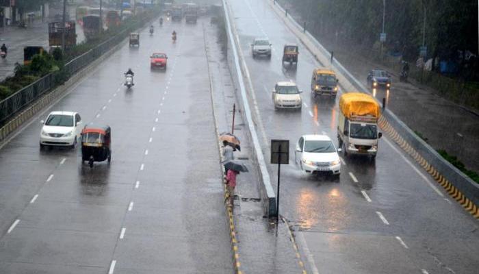 कोकणसह मुंबईत वादळी पावसाची शक्यता : कुलाबा वेधशाळा कोकणसह मुंबईत वादळी पावसाची शक्यता : कुलाबा वेधशाळा
