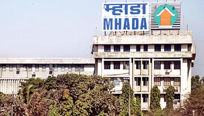 मुंबईत घर घेणाऱ्यांसाठी खुशखबर, म्हाडाची जाहिरात प्रसिद्ध मुंबईत घर घेणाऱ्यांसाठी खुशखबर, म्हाडाची जाहिरात प्रसिद्ध