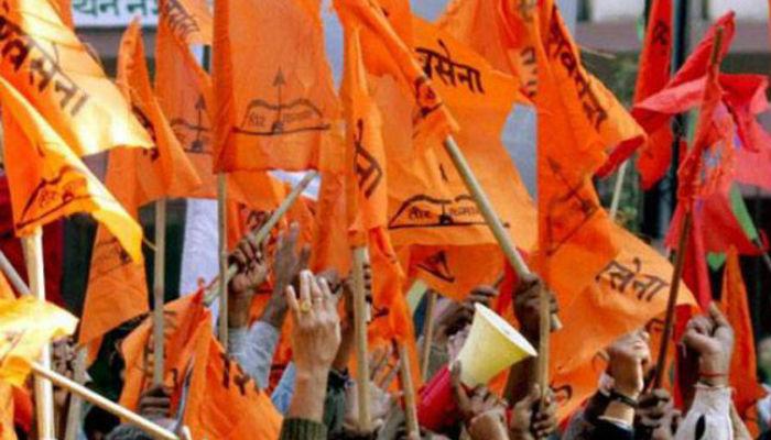मुंबई महापालिकेनंच पोलिसांकडे दाखल केली शिवसेनेविरुद्ध तक्रार मुंबई महापालिकेनंच पोलिसांकडे दाखल केली शिवसेनेविरुद्ध तक्रार