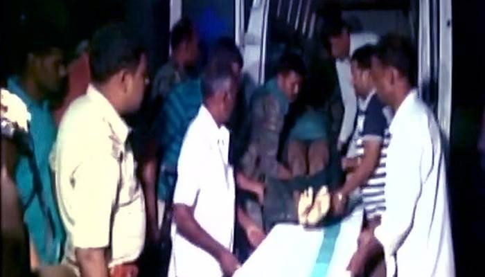 बिहारमधील नक्षली हल्ल्यात १० कमांडो शहीद बिहारमधील नक्षली हल्ल्यात १० कमांडो शहीद