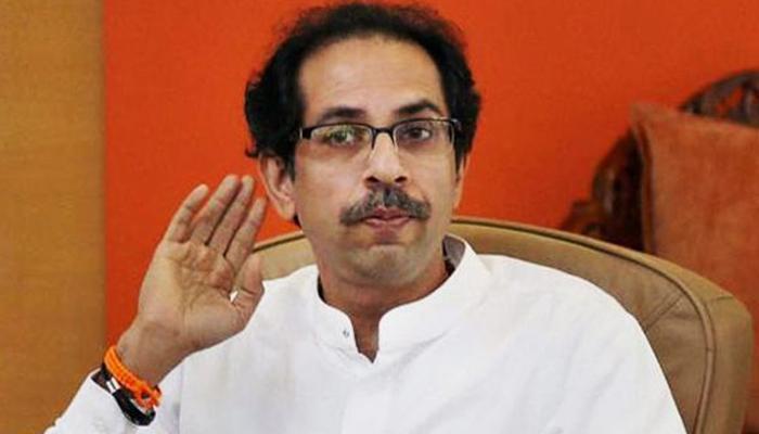 शिवसेनेचे आमदार नाराज, उद्धव यांनी बोलावली प्रतोदांची तातडीची बैठक शिवसेनेचे आमदार नाराज, उद्धव यांनी बोलावली प्रतोदांची तातडीची बैठक