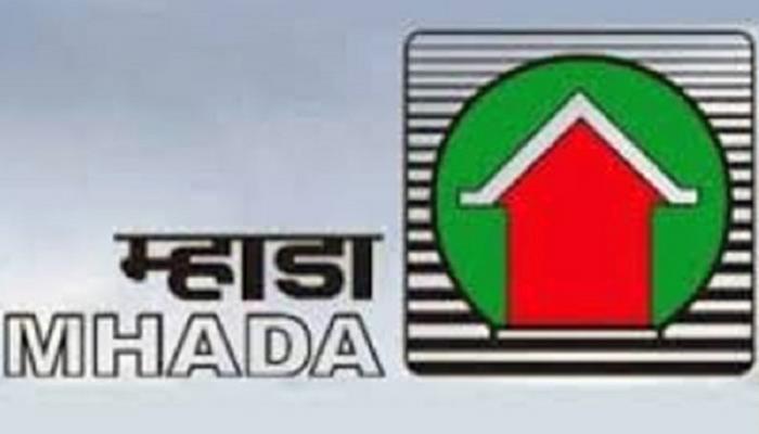 म्हाडाच्या घरांसाठी लाखो अर्ज, लक्ष लॉटरीकडे म्हाडाच्या घरांसाठी लाखो अर्ज, लक्ष लॉटरीकडे