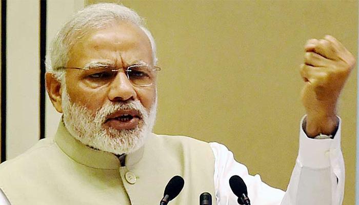 'गोळी चालवायची असेल तर माझ्यावर चालवा, दलितांवर नाही' 'गोळी चालवायची असेल तर माझ्यावर चालवा, दलितांवर नाही'
