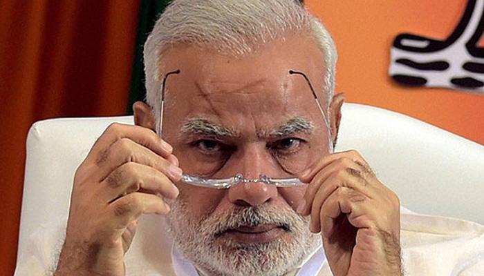 मोदींनी दिली खासदारांना तंबी मोदींनी दिली खासदारांना तंबी