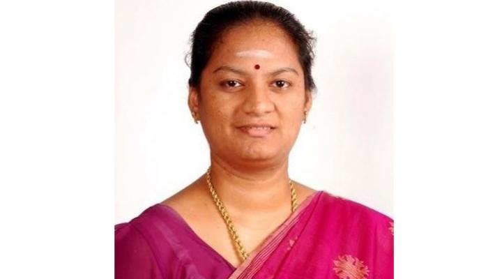 महिला खासदारावर लैंगिक शोषणाचा गुन्हा दाखल महिला खासदारावर लैंगिक शोषणाचा गुन्हा दाखल