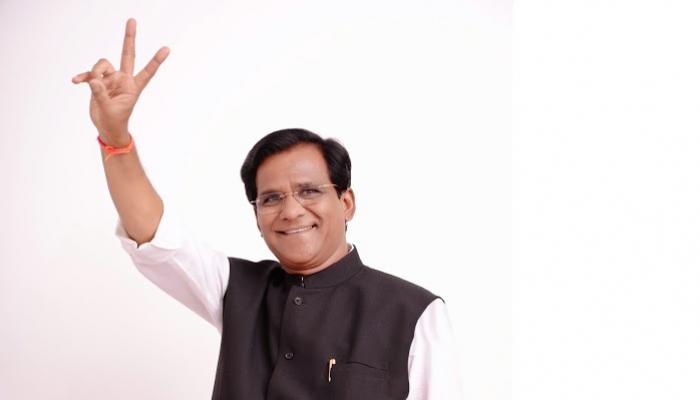 'जातीयवादी म्हणणारे भाजपच्या पंगतीत तोंड खरखटं करून गेले' 'जातीयवादी म्हणणारे भाजपच्या पंगतीत तोंड खरखटं करून गेले'