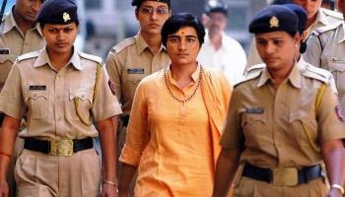 साध्वी प्रज्ञाला ब्रेस्ट कॅन्सरच्या उपचारासाठी जामीनाची मागणी साध्वी प्रज्ञाला ब्रेस्ट कॅन्सरच्या उपचारासाठी जामीनाची मागणी