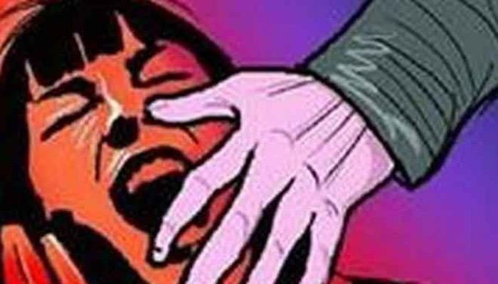 अहमदनगरमध्ये पुन्हा सामूहिक बलात्कार अहमदनगरमध्ये पुन्हा सामूहिक बलात्कार