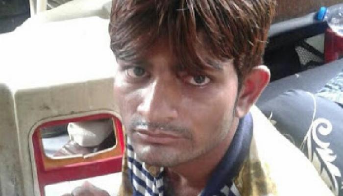 वाहतूक पोलिसाला मोटरसायकलची धडक वाहतूक पोलिसाला मोटरसायकलची धडक