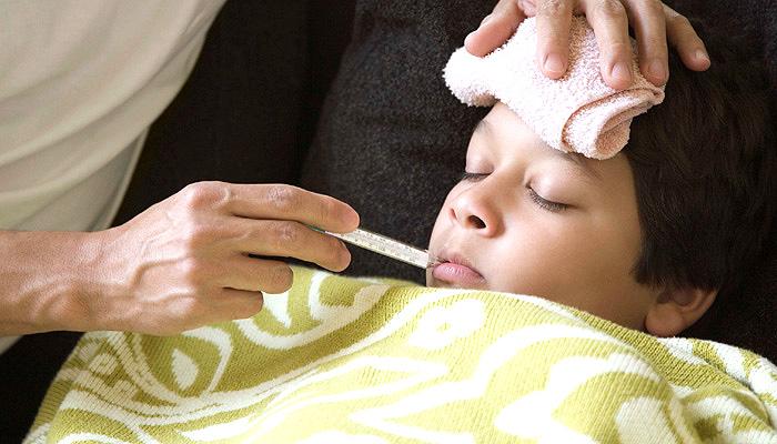 डेंग्यूचा ताप या समस्या निर्माण करतो डेंग्यूचा ताप या समस्या निर्माण करतो
