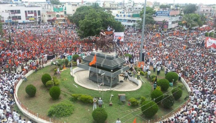 बाराबलुतेदारांचा मोठा भाऊ मोर्चा का काढतोय? (भाग ३) बाराबलुतेदारांचा मोठा भाऊ मोर्चा का काढतोय? (भाग ३)