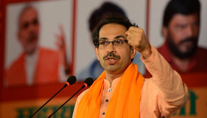 उद्धव ठाकरे यांचा मोदी सरकारवर हल्लाबोल उद्धव ठाकरे यांचा मोदी सरकारवर हल्लाबोल